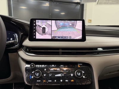 2027 INFINITI QX60 Luxe FWD