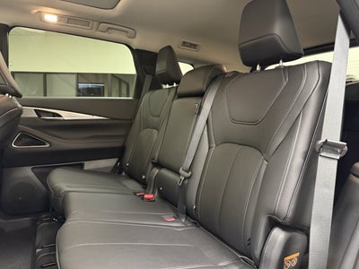 2027 INFINITI QX60 Luxe FWD