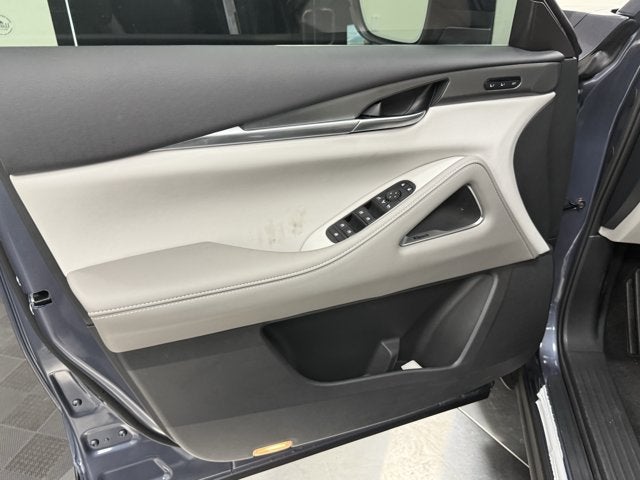 2027 INFINITI QX60 Luxe FWD