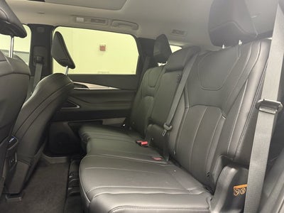 2027 INFINITI QX60 Luxe FWD