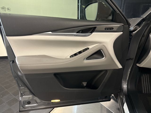2027 INFINITI QX60 Luxe FWD