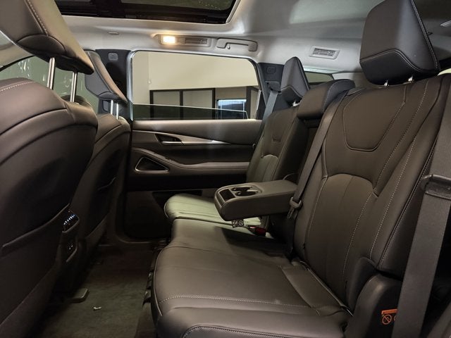 2027 INFINITI QX60 Luxe FWD