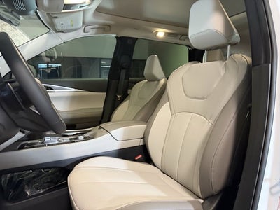 2027 INFINITI QX60 Luxe FWD