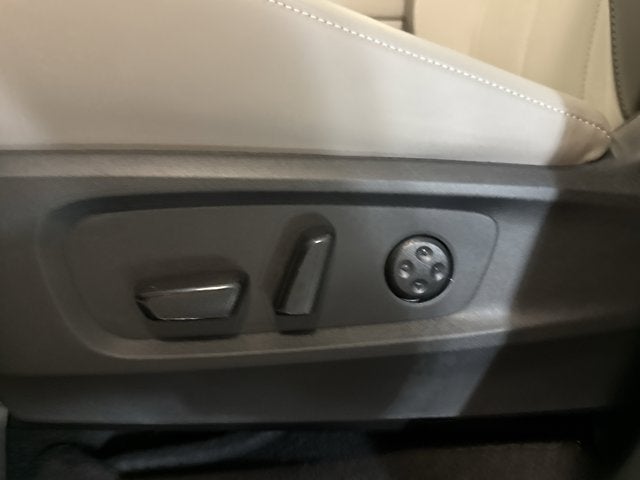 2027 INFINITI QX60 Luxe FWD