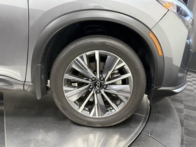 2027 INFINITI QX60 Luxe FWD