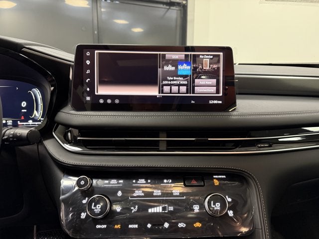 2027 INFINITI QX60 Luxe FWD