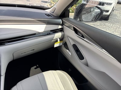 2027 INFINITI QX60 Luxe FWD