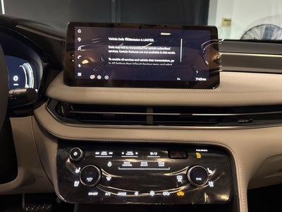 2027 INFINITI QX60 Luxe FWD