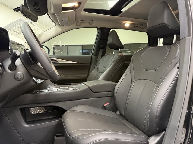 2027 INFINITI QX60 Luxe FWD