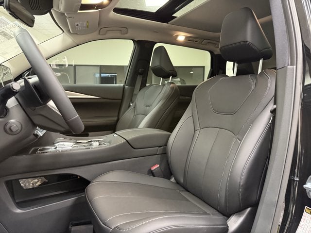 2027 INFINITI QX60 Luxe FWD