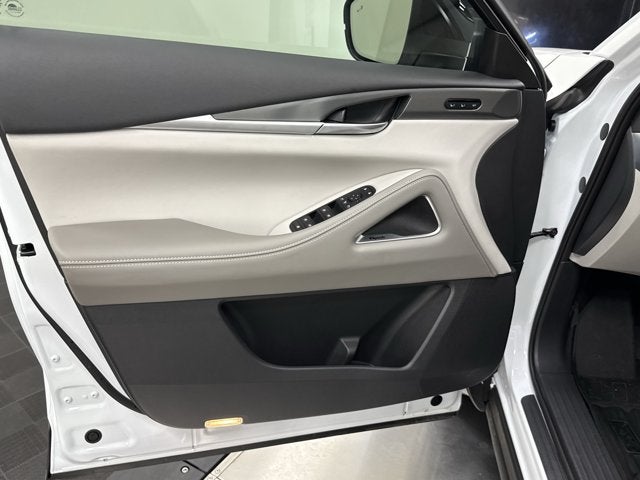 2027 INFINITI QX60 Luxe FWD