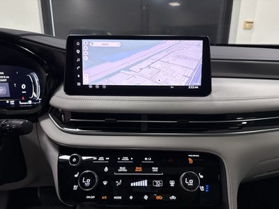 2027 INFINITI QX60 Luxe FWD