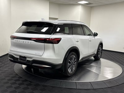 2027 INFINITI QX60 Luxe FWD