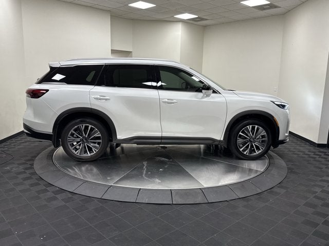 2027 INFINITI QX60 Luxe FWD
