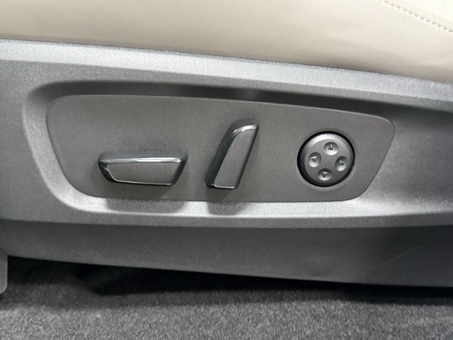 2027 INFINITI QX60 Luxe FWD