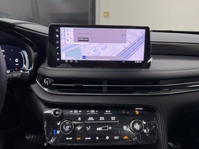 2027 INFINITI QX60 Luxe AWD