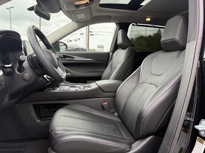 2025 INFINITI QX60 Luxe FWD
