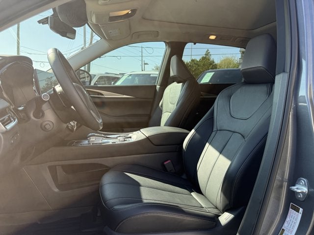 2025 INFINITI QX60 Luxe AWD
