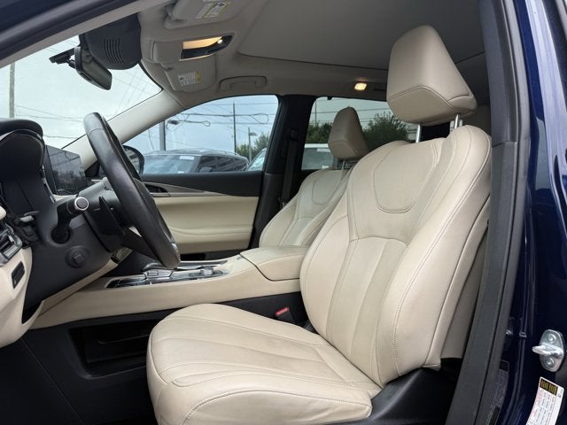 2023 INFINITI QX60 LUXE FWD
