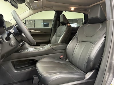 2023 INFINITI QX60 LUXE FWD