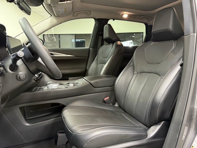 2023 INFINITI QX60 LUXE FWD