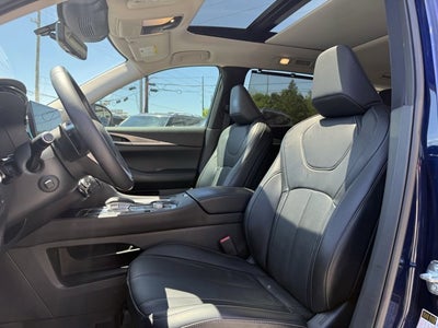 2023 INFINITI QX60 LUXE FWD