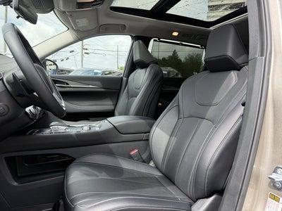 2024 INFINITI QX60 LUXE FWD