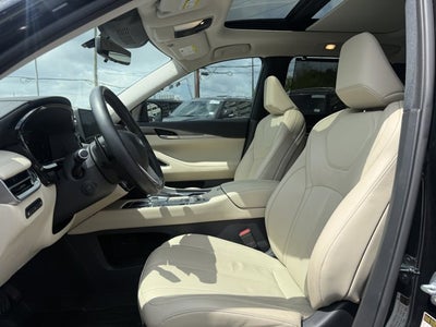 2023 INFINITI QX60 LUXE FWD