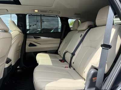 2023 INFINITI QX60 LUXE FWD