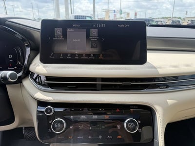 2023 INFINITI QX60 LUXE FWD