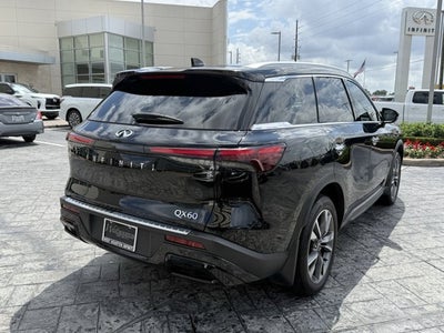2023 INFINITI QX60 LUXE FWD