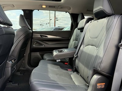 2023 INFINITI QX60 LUXE FWD