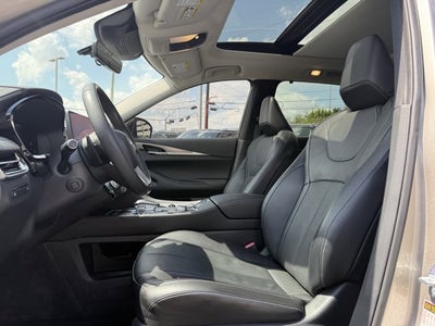 2023 INFINITI QX60 LUXE AWD
