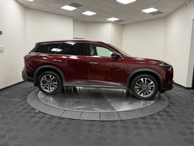 2023 INFINITI QX60 LUXE AWD