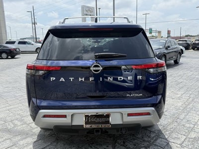 2024 Nissan Pathfinder Platinum