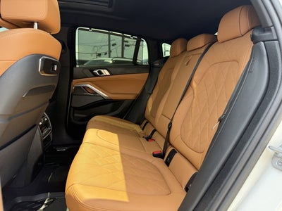 2026 BMW X6 M60i