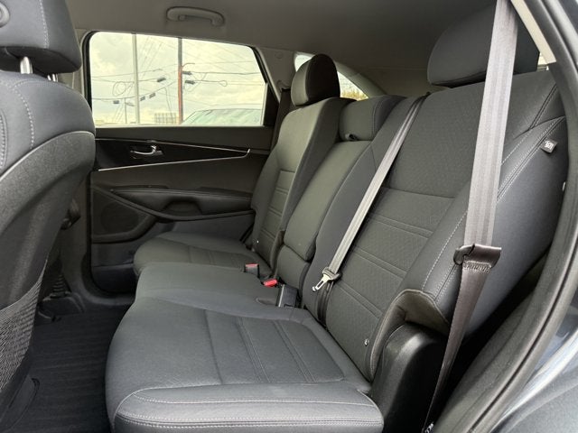 2020 Kia Sorento LX V6