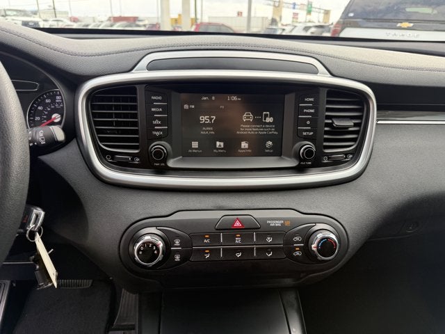 2020 Kia Sorento LX V6