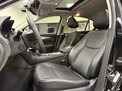 2023 INFINITI Q50 LUXE RWD