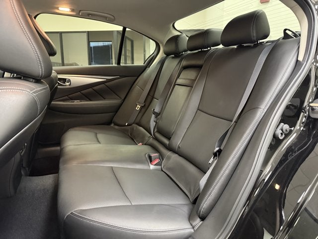 2023 INFINITI Q50 LUXE RWD