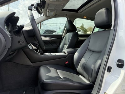 2023 INFINITI Q50 LUXE RWD