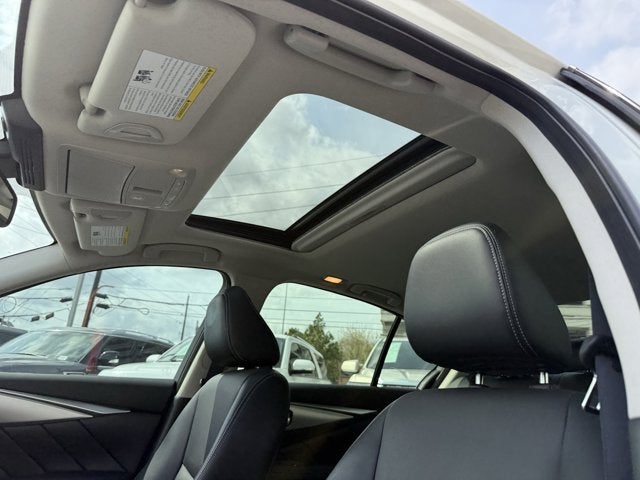 2023 INFINITI Q50 LUXE RWD