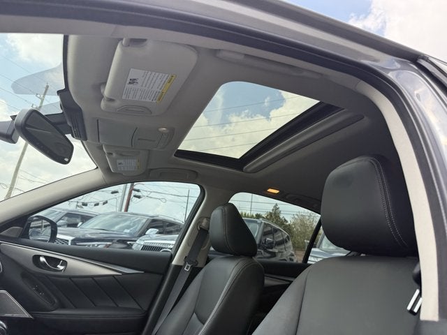 2023 INFINITI Q50 LUXE RWD