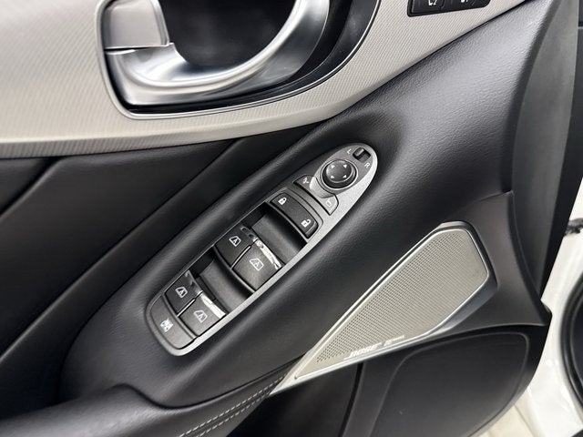 2023 INFINITI Q50 LUXE RWD