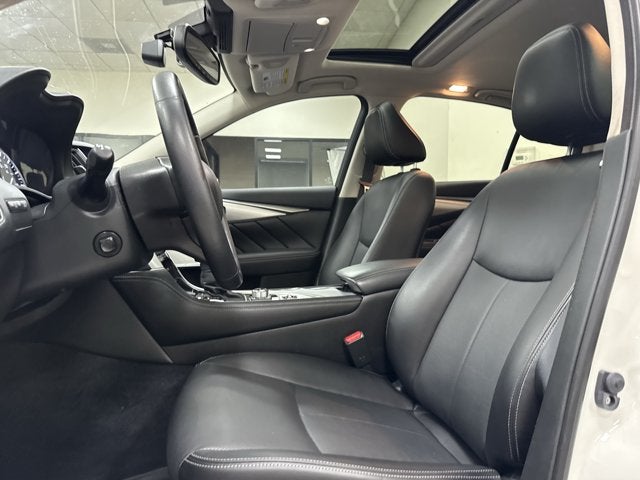 2023 INFINITI Q50 LUXE RWD