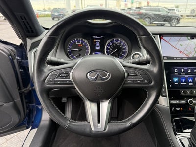 2018 INFINITI Q60 LUXE