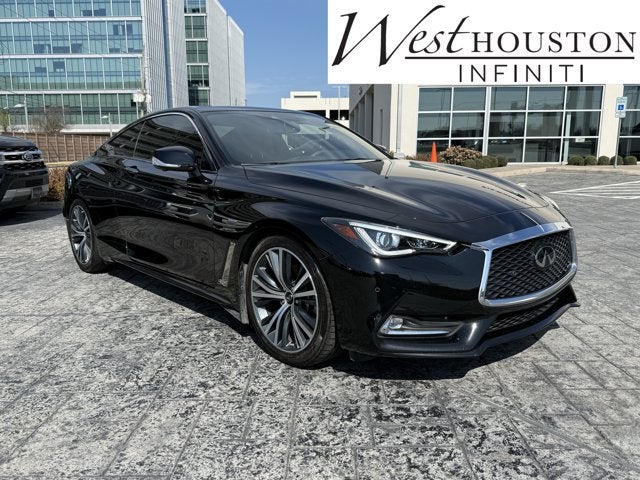 2022 INFINITI Q60 LUXE RWD