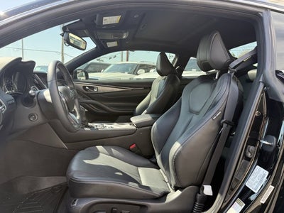 2022 INFINITI Q60 LUXE RWD