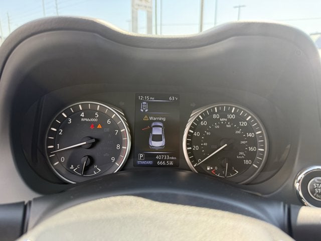 2022 INFINITI Q60 LUXE RWD