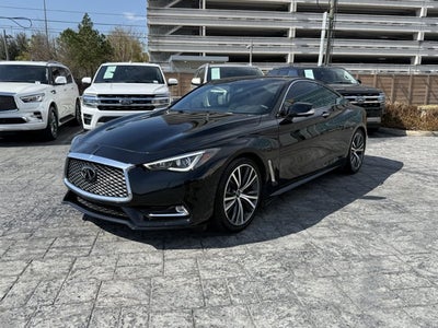 2022 INFINITI Q60 LUXE RWD
